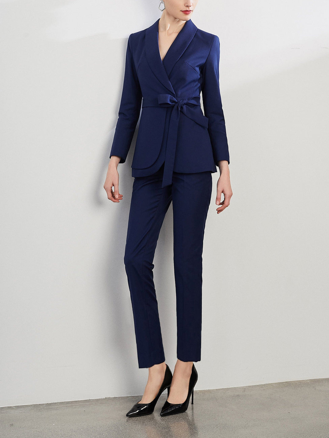 solovedress 2 Piece Navy Single Buttons Notch Lapel Slim Fit Women's Suit (Blazer+Pants)